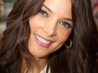 Ashley Greene - SmokingWaitress.com